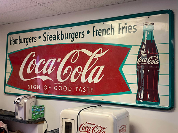 Antique Signs & Advertising