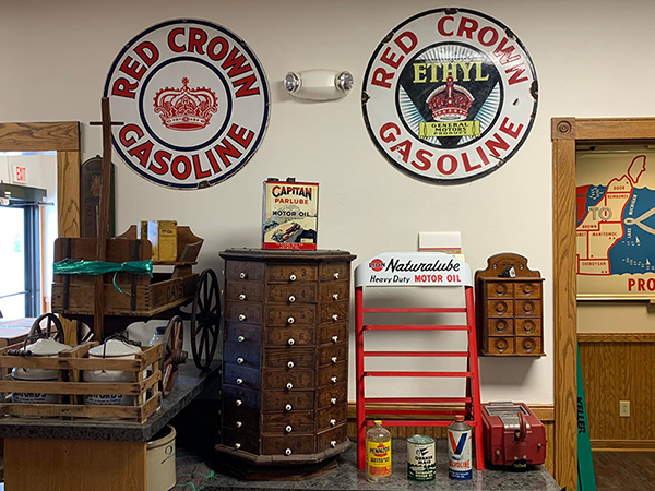 Antique Signs & Advertising